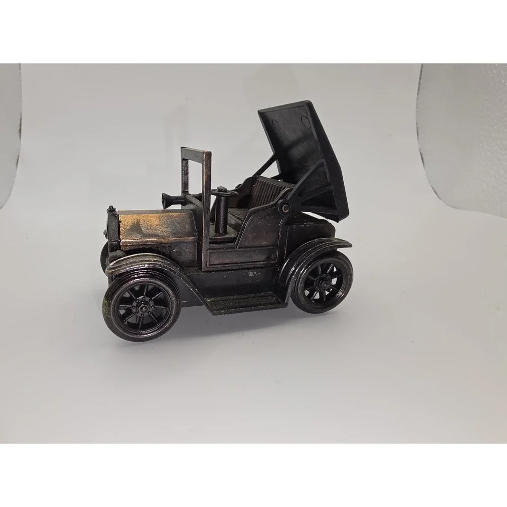 Vintage Die-Cast Bronze 1917 Antique Car Collectible Pencil Sharpener Brass Toy